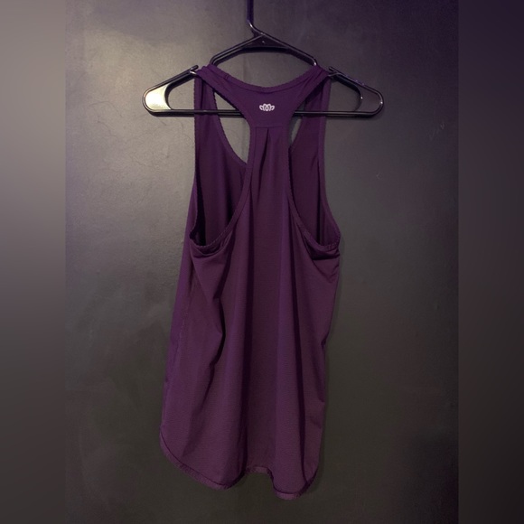 Workout Tank - Picture 2 of 2